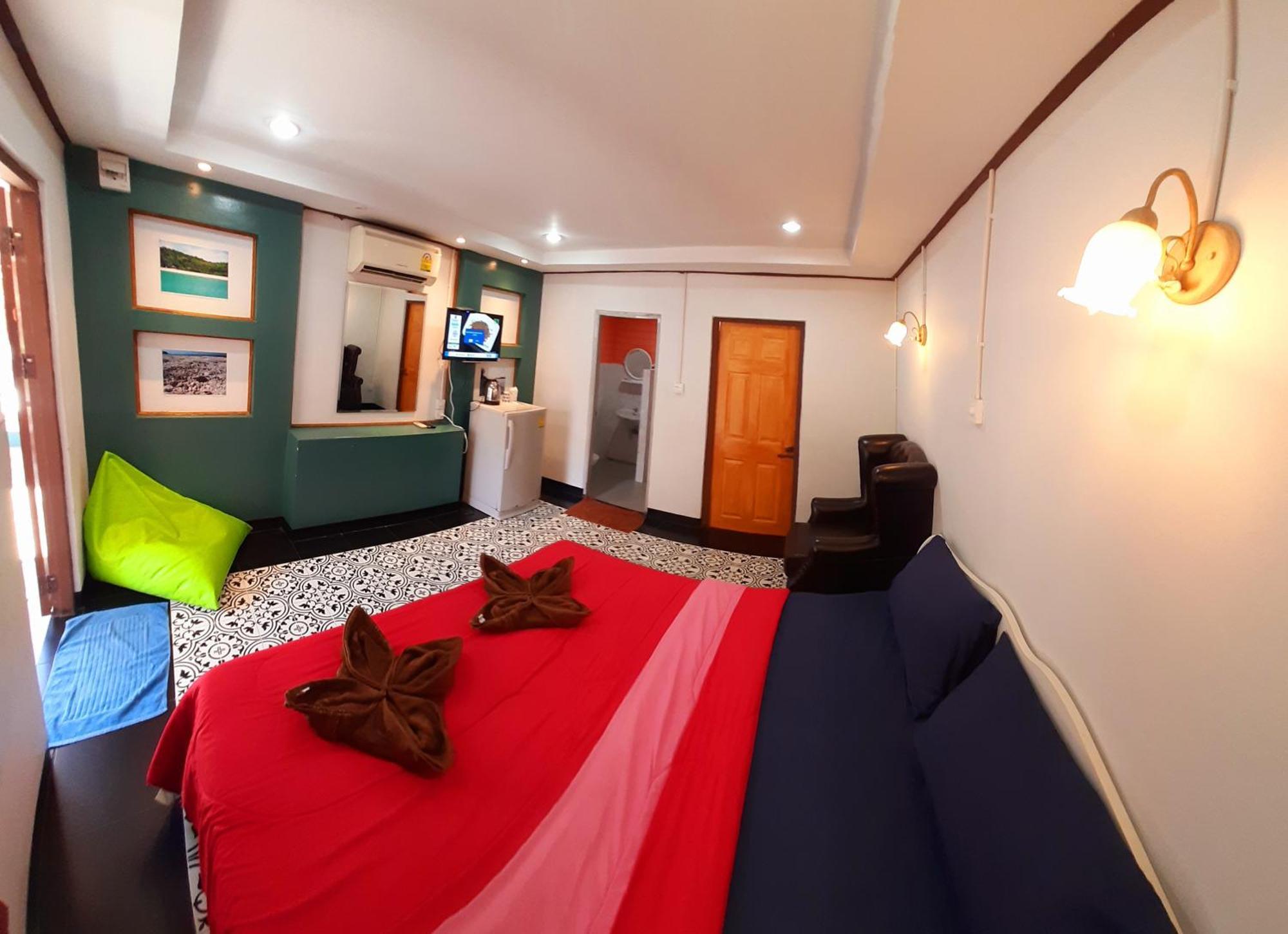 คิวทอง บังกะโล Koh Larn Zimmer foto